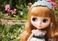 BLYTHE is a trademark of Hasbro.©2011 Hasbro. All Rights Reserved. BLYTHE character rights are licen