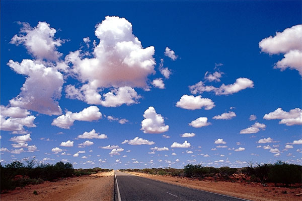ARCHIVES - LOGOS GALLERY - HABU写真展 「雲を追いかけて