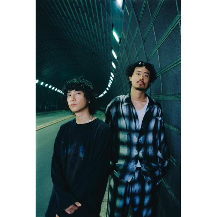 プロフィール