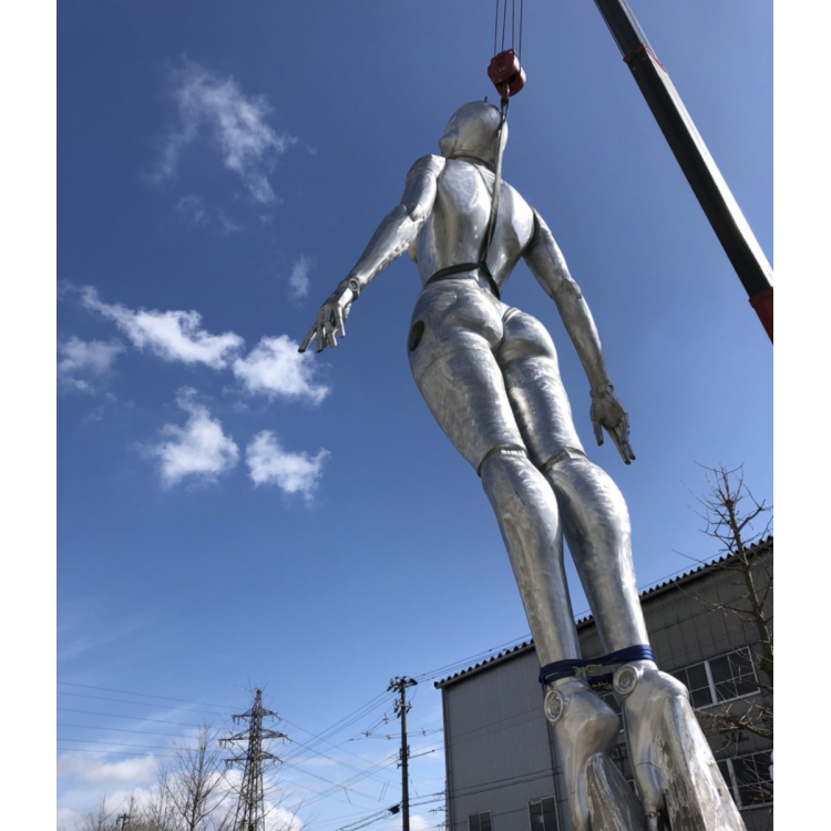 高さ7mのパブリックアートが渋谷PARCOに登場！空山基 『SEXY ROBOT』特別展示！