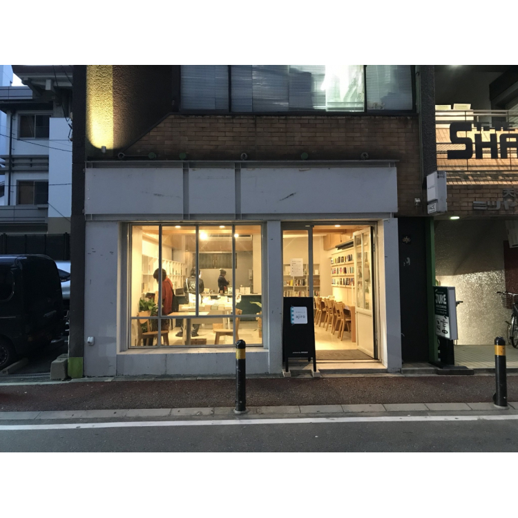 ユニークな出版社・書店の本が勢揃い！